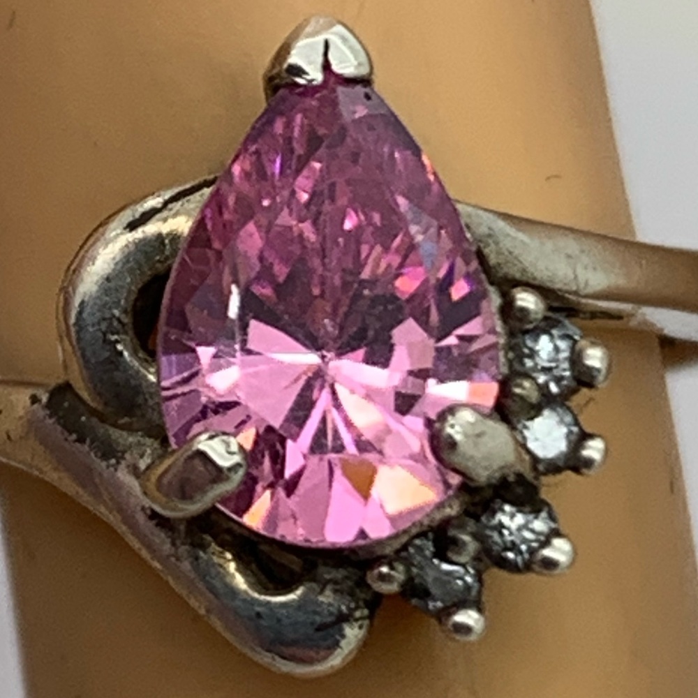 925. Sterling Vintage Gemstone Ring Size 7